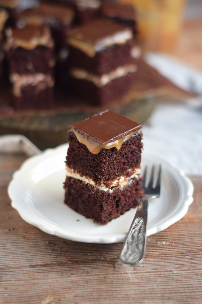 Schoko Creme Karamell Kuchen - Chocolate Caramel Cake | Das Knusperstübchen