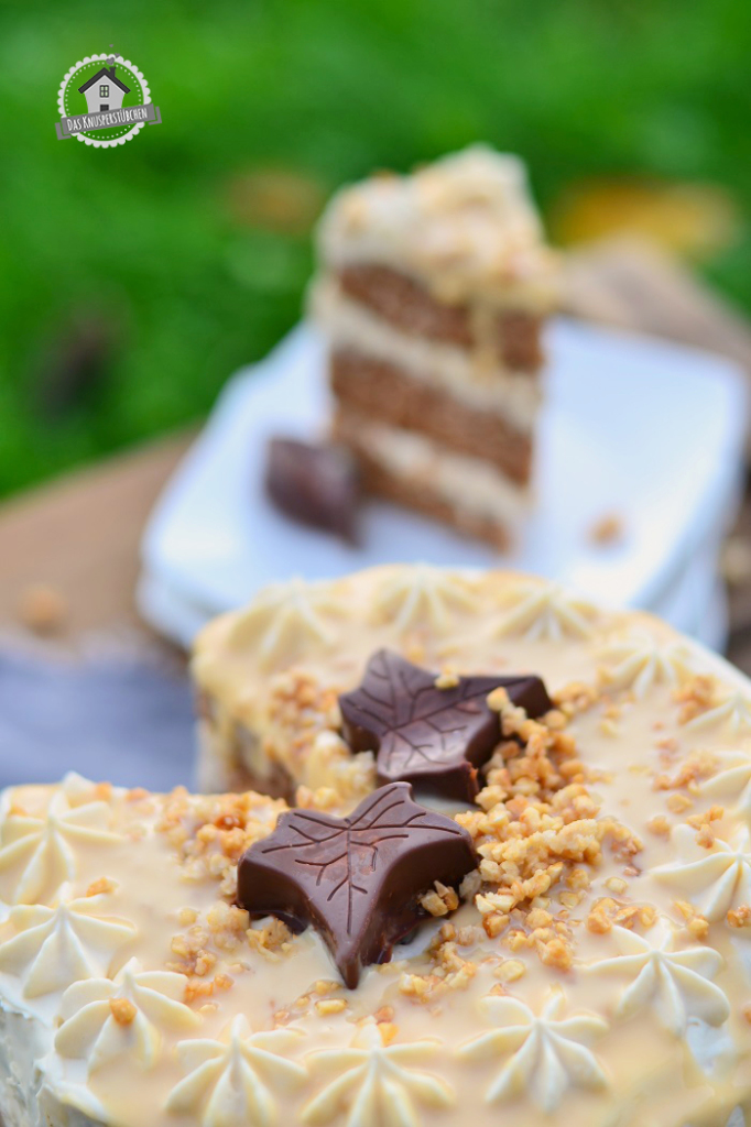 Karamelltorte mit Nougatboden &amp; Pralinen (Werbung) ⋆ Knusperstübchen
