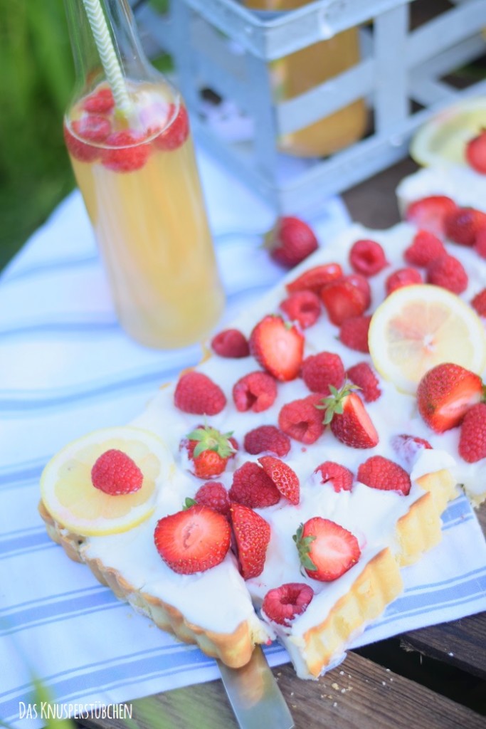 Zitronentarte mit Beeren - Lemon Tart with Berries