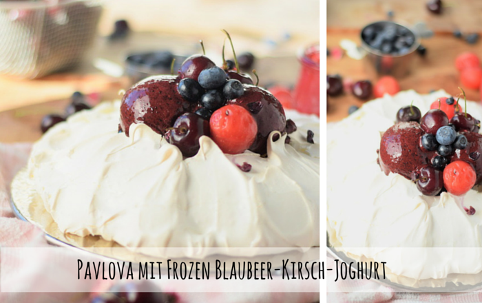 Pavlova mit Frozen Blaubeer-Kirsch-Joghurt
