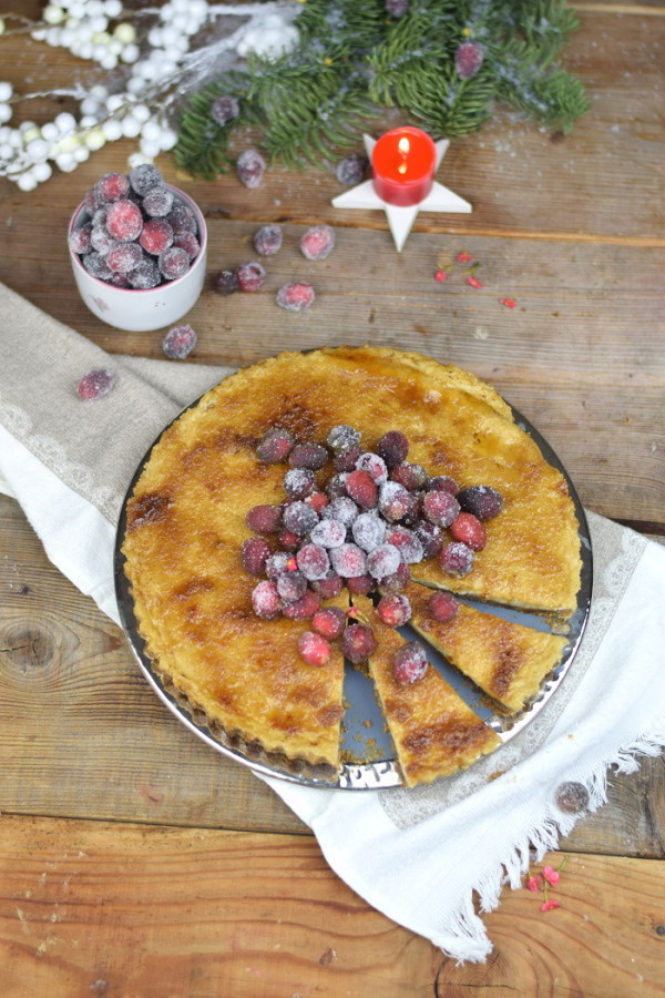 Zimt Brûlée Tarte mit Honig und gezuckerten Cranberries - Cinnamon ...