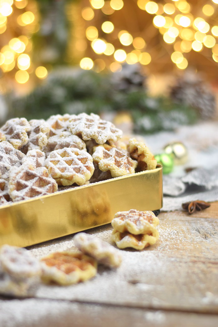Spekulatius Waffelplaetzchen - Speculoos Waffle Christmas Cookies (4)