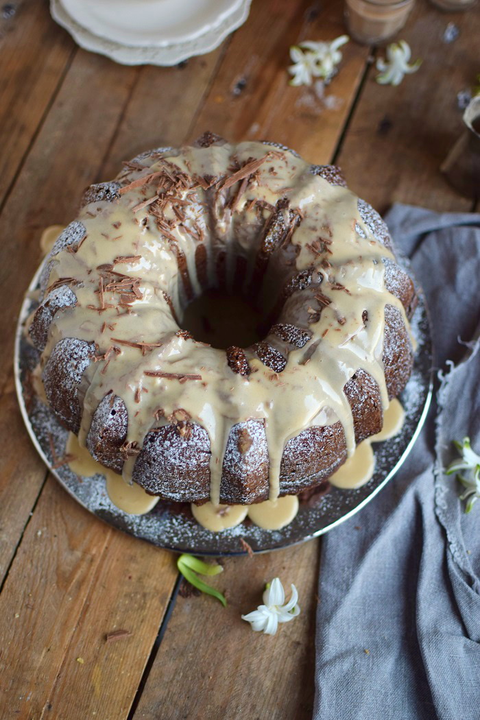 Baileys Schoko oder Eierlikör Schoko Gugelhupf Kuchen - Baileys ...