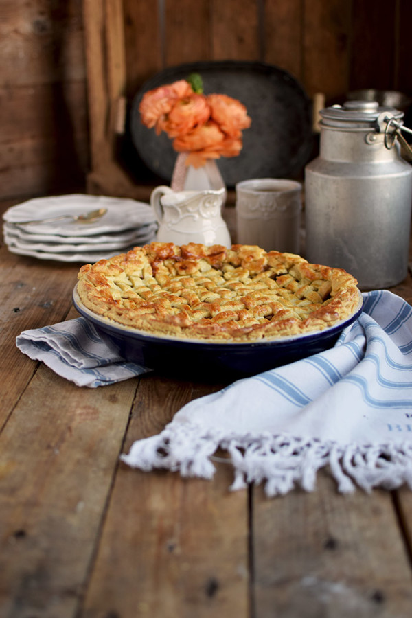 Lattice Apple Pie - Apfelkuchen mit knuspriger Gitter Decke