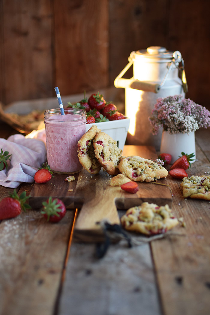 Erdbeer Crumble Muffin Cookies - Strawberry Crumble Muffin Cookies (28)