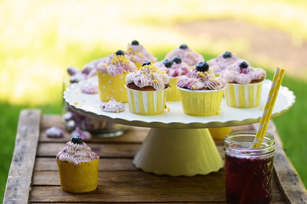 Beeren Cheesecake Cupcakes - Berry Cupcakes filled with Cheesecake (4)