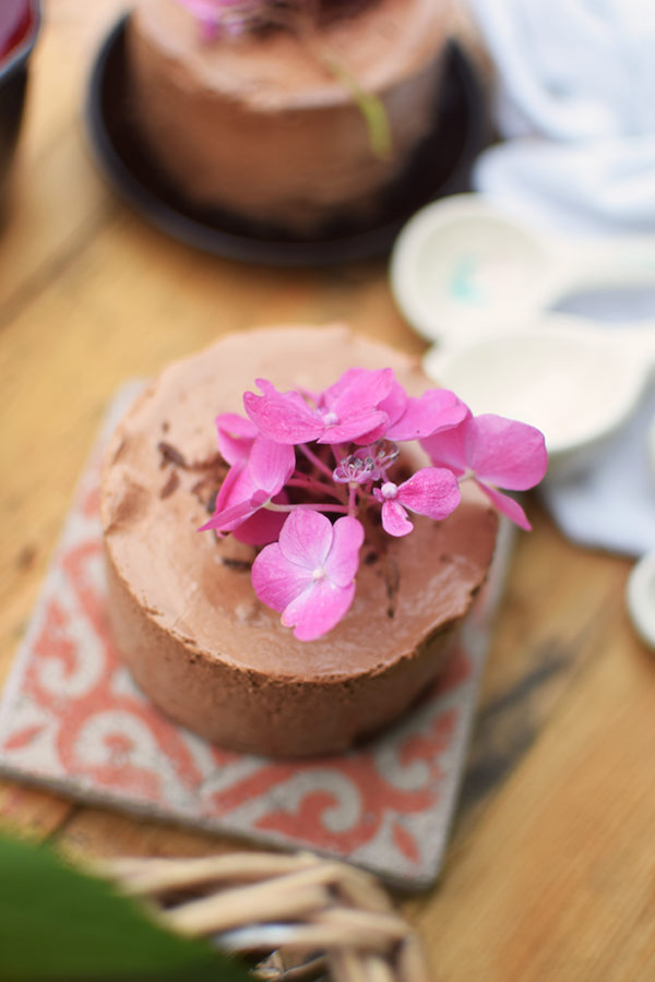 Geeiste Schoko Mousse mit Kirschen - Iced Chocolate Mousse with cherries