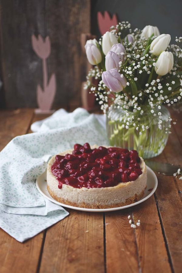 Milchreistorte mit Beeren-Kompott: Sommer auf dem Teller ⋆ Knusperstübchen