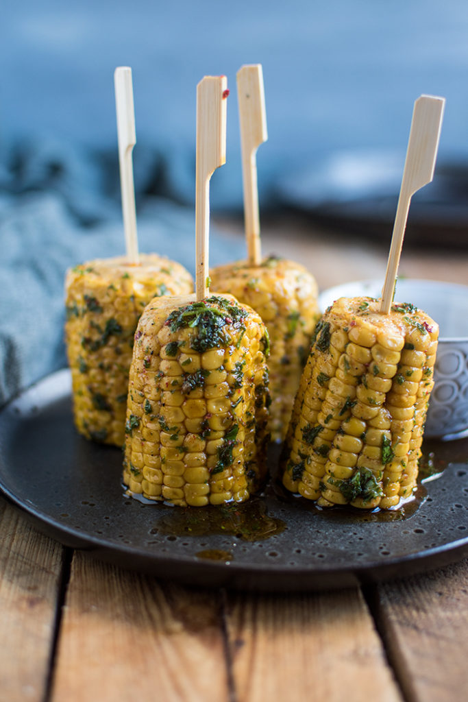 Grillspieße mit Kräuter-Chili-Marinade: Mais und Rinderfilet ⋆ ...
