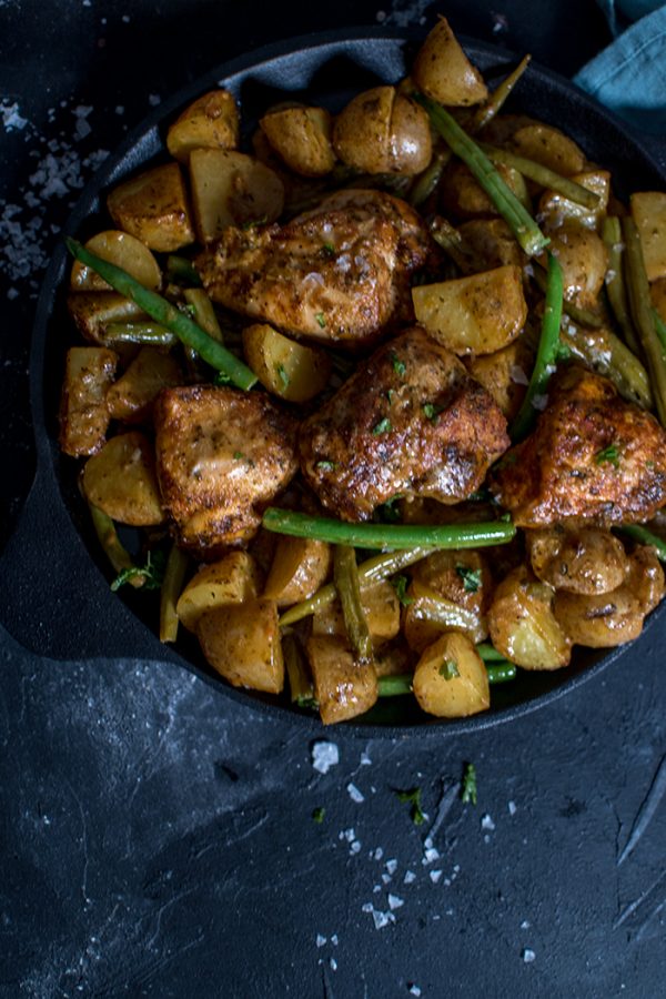 Honig-Senf-Hähnchen-Pfanne mit Bohnen und Kartoffeln ⋆ Knusperstübchen