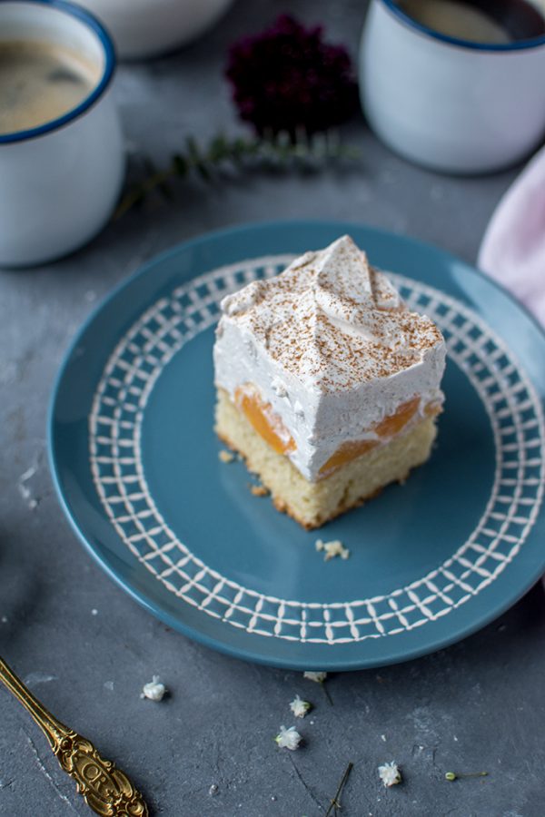 Fantakuchen mit Pfirsich: ein Familienklassiker ⋆ Knusperstübchen