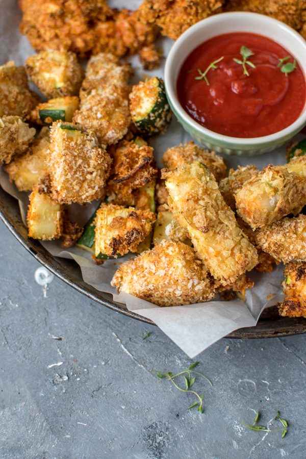 Zucchini & Chicken Nuggets mit BBQ Sauce Snacken galore! ⋆ Knusperstübchen