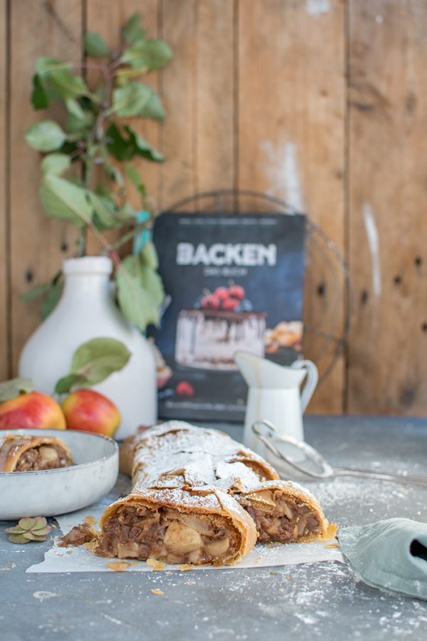Apfelstrudel mit Birnen und Pekannüssen &amp; eine EDEKA Buchverlosung ⋆ ...