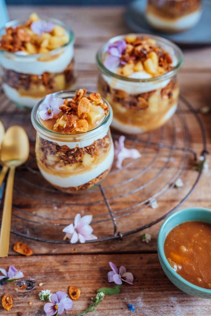 Apfel-Ricotta-Dessert im Glas mit Knuspercrunch ⋆ Knusperstübchen