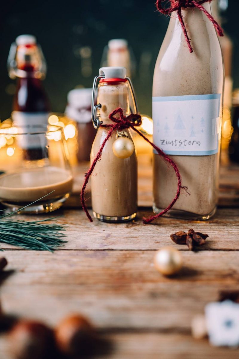 Weihnachtslikör zum Verschenken: Vanillekipferl, Glühbeeren ...