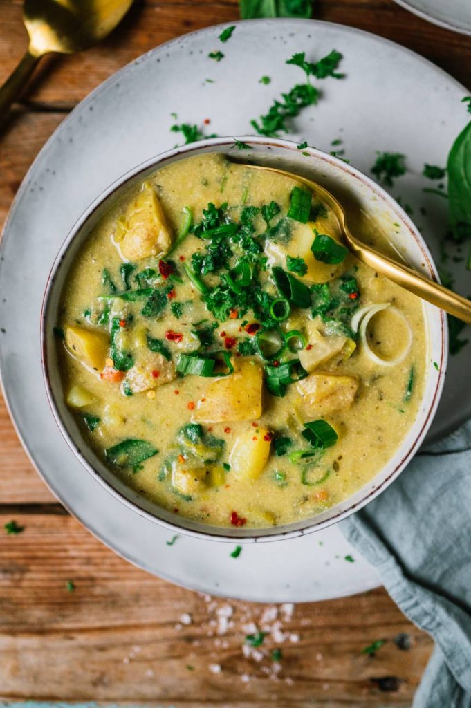 Eintopf mit Kartoffeln, Lauch, Spinat und Cheddar: ein Winteressen ⋆ ...