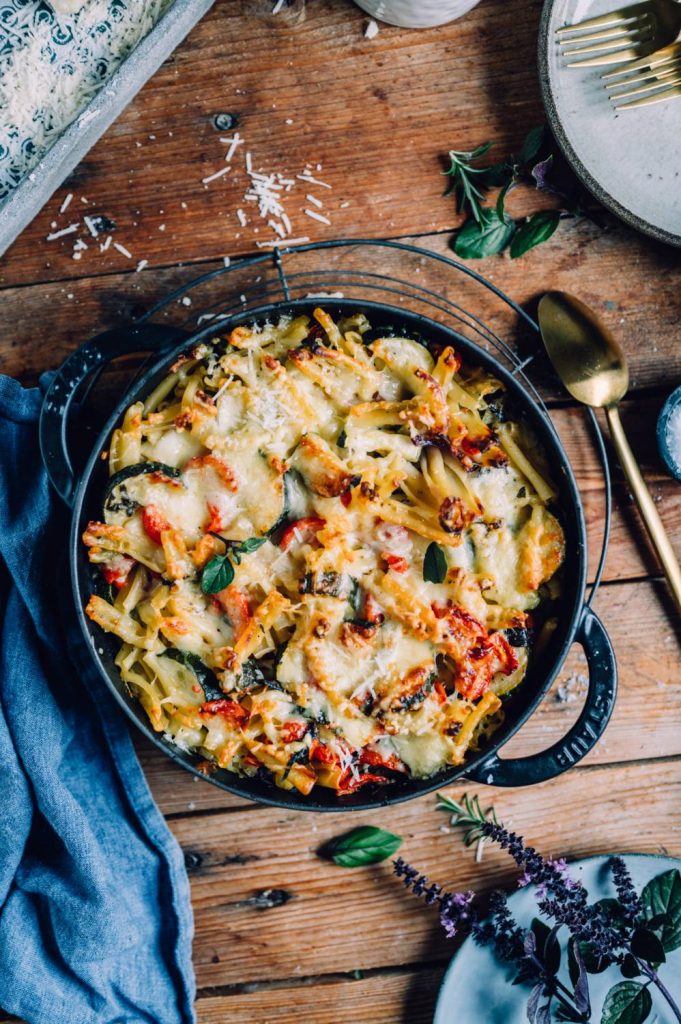 Pasta-Auflauf mit Zucchini und Parmesan ⋆ Knusperstübchen