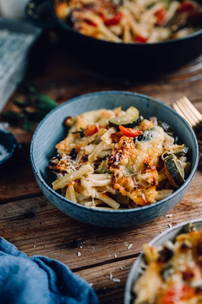 Pasta-Auflauf mit Zucchini und Parmesan ⋆ Knusperstübchen