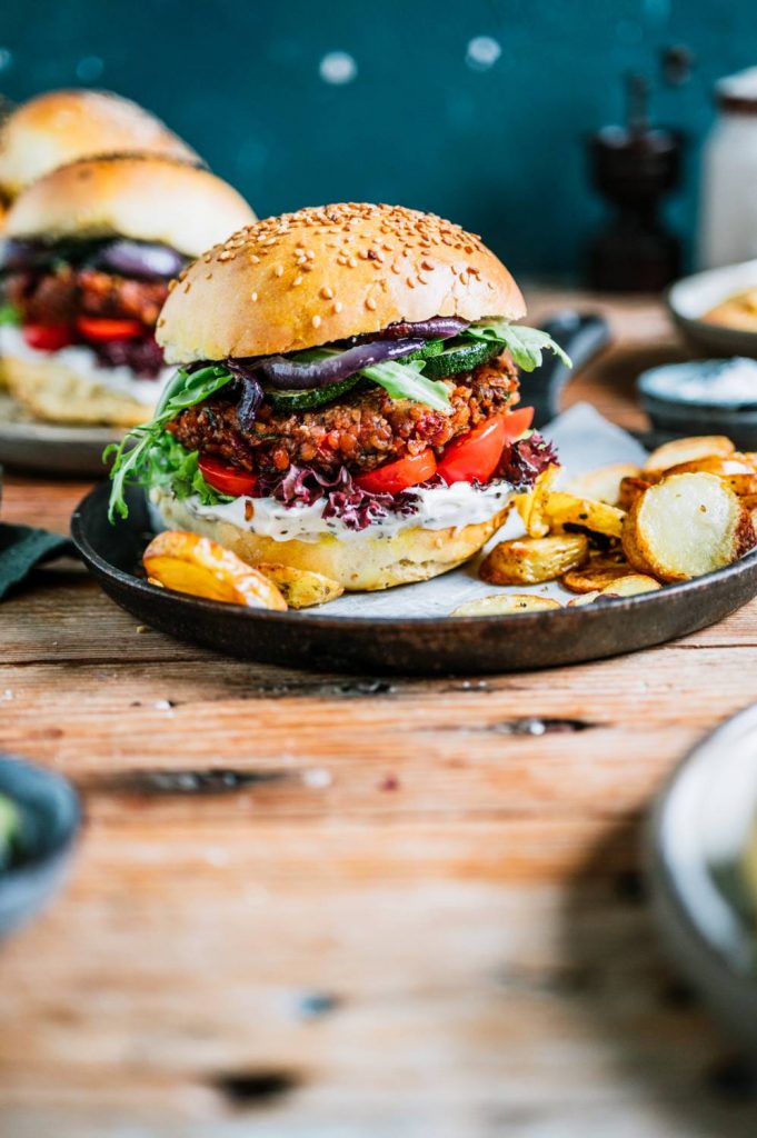 Vegane Linsenburger Mit Rucola Und BRESSO 100% PFLANZLICH ⋆ Knusperstübchen