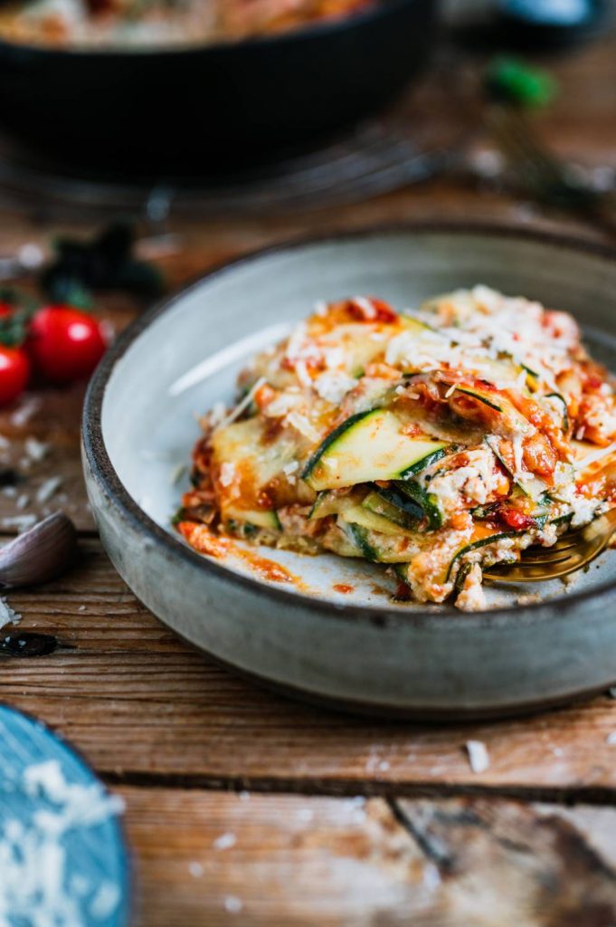 Zucchini-Lasagne mit Linsen: Low carb und schön würzig ⋆ Knusperstübchen