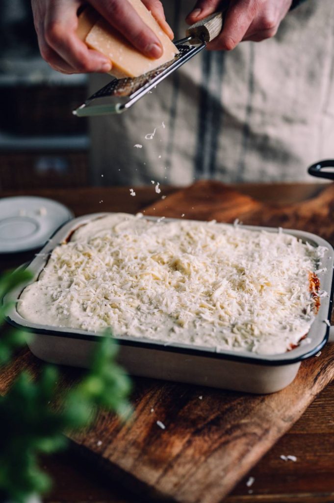 Lasagne mit Linsenbolognese und Bechamelsauce: Herrlich würzig und ...