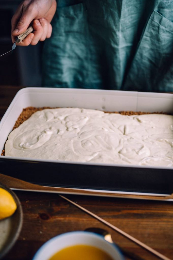 Zitronen-Cheesecake Schnitten: Sonne auf dem Kuchenteller ⋆ Knusperstübchen