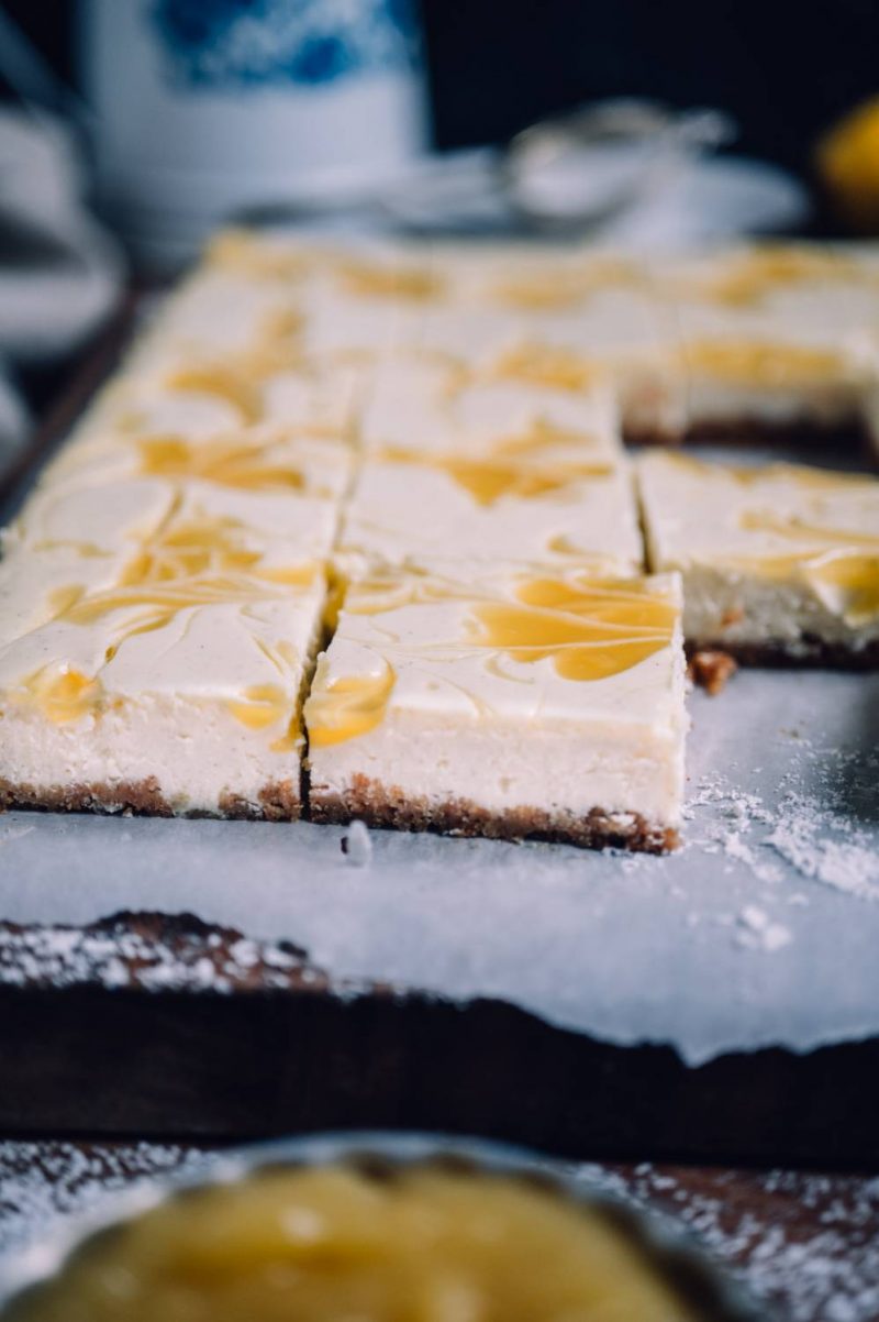 Zitronen-Cheesecake Schnitten: Sonne auf dem Kuchenteller ⋆ Knusperstübchen