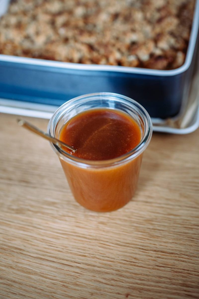 Apfel-Karamell-Cheesecake mit Streuseln: Hallo Herbst! ⋆ Knusperstübchen