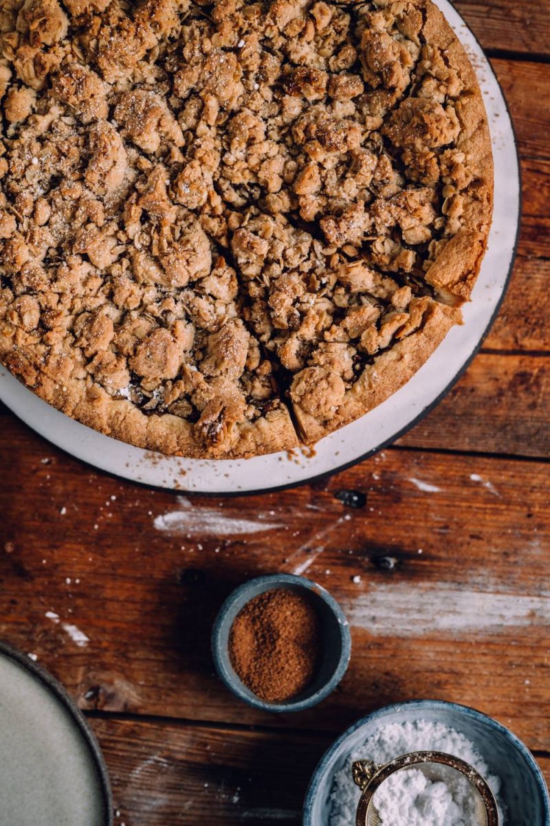 Apple Crumble Pie mit Vanillesauce: Ein knuspriger Apfelkuchen ⋆ ...