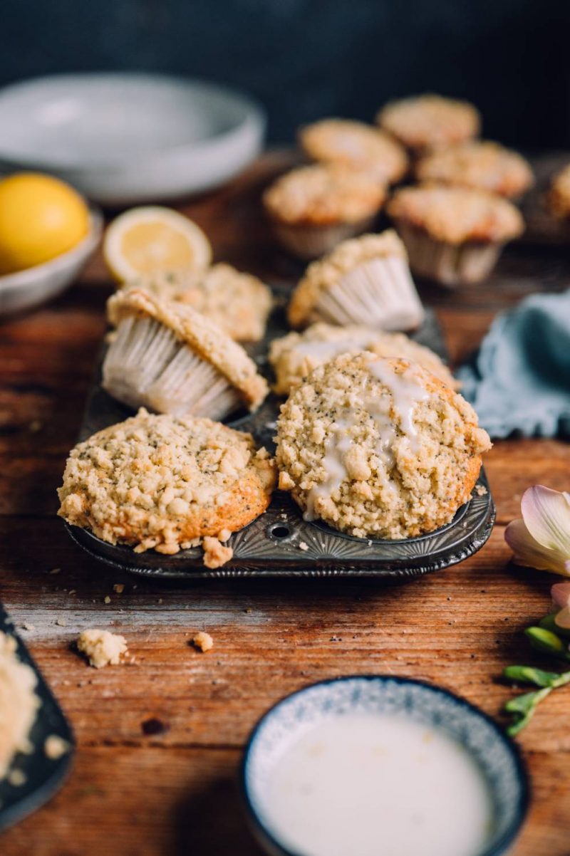 Zitronen-Streusel-Muffins mit Mohn: Sonne auf dem Kuchenteller ⋆ ...