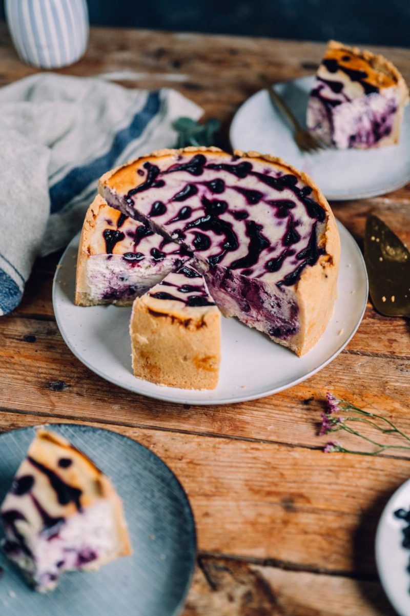 Blaubeer-Zitronen-Käsekuchen mit Quark und Mascarpone ⋆ Knusperstübchen