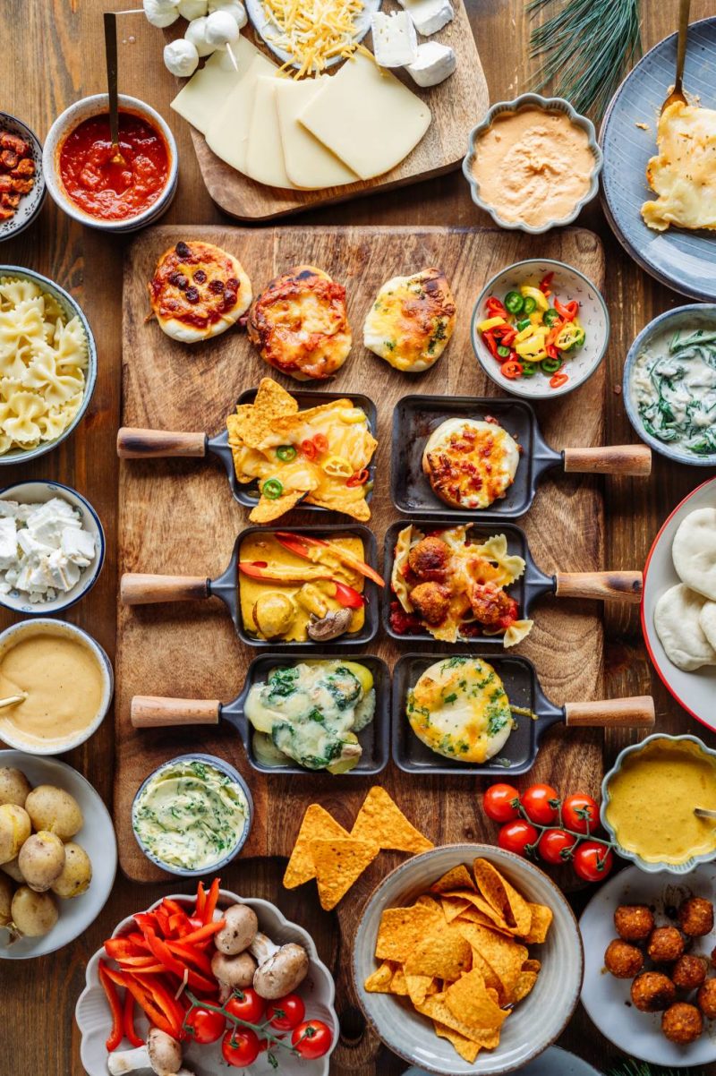 Raclette-Rezepte für Heiligabend und Silvester: Pizza, Pasta, Nachos ...